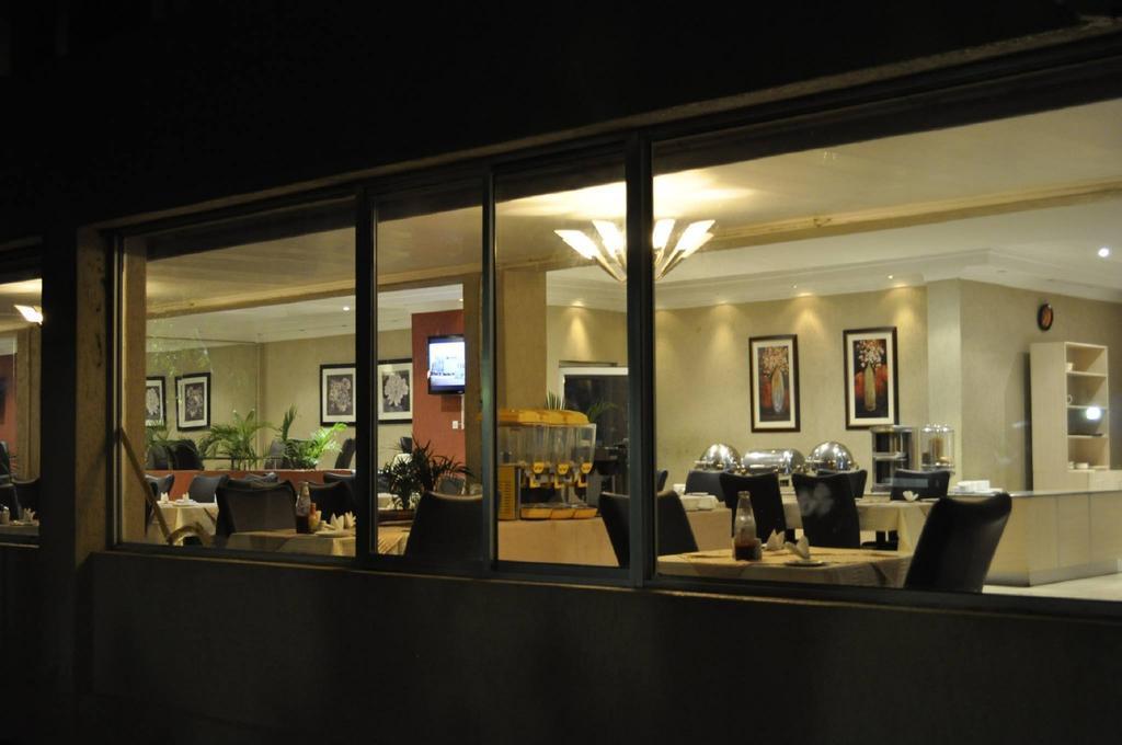 Pacific Hotel Lilongwe Exterior photo